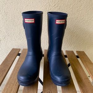 Hunter Women’s Original Short Rain Boots Navy Size 8